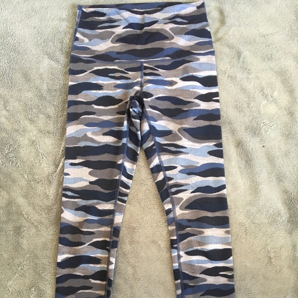 Lululemon high-rise wunder unders